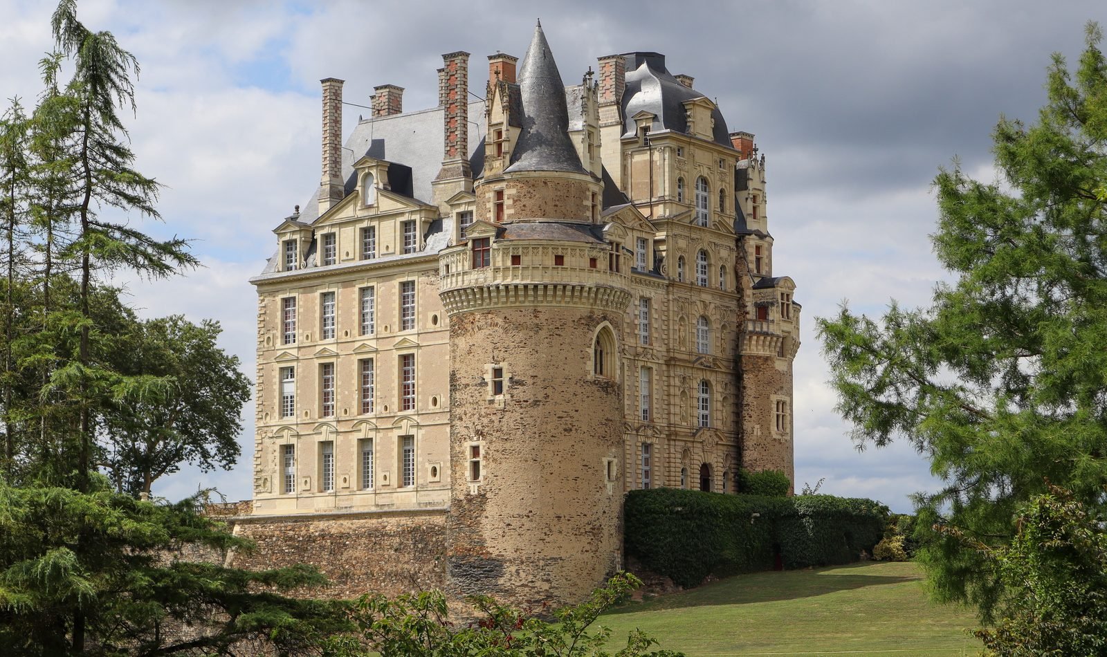 Que visiter autour d’Angers ? Escapades en Anjou et Val de Loire